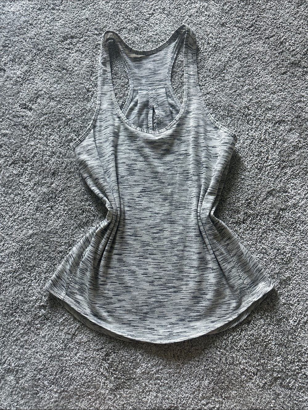 Lululemon tank top size 8